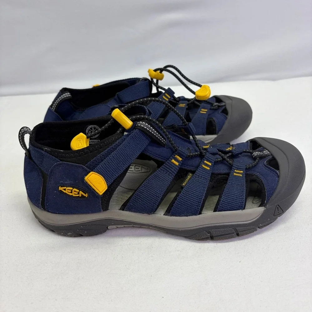 KEEN Newport H2 Sandals Shoes Womens 6 Blue Hiking Trail Water Shoes Gorpcore